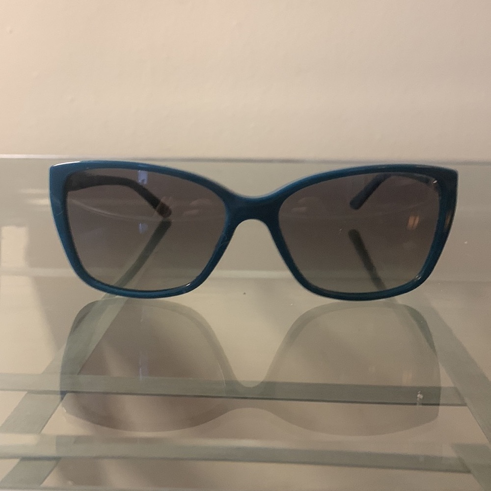 Versace sunglasses - Picture 8 of 9